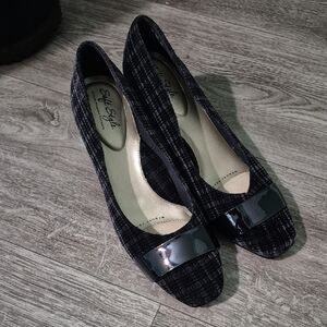Soft Style Black Plaid‎ Women's Flats